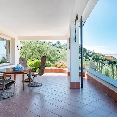 Villa Alberto By Interhome Pairola